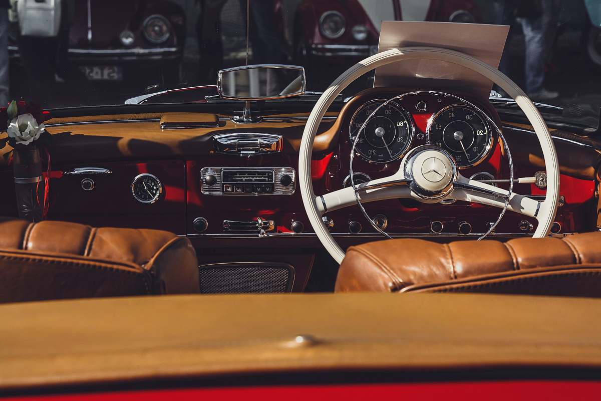 car white steering wheel vehicle